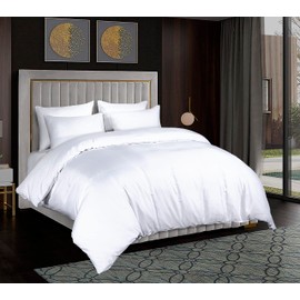 Sapphire Collection Bedding Duvet Cover Soft Brushed Microfibre Duvet Cover with Pillowcases Bedding Quilt Cover Set Wrinkle free (White, Single)