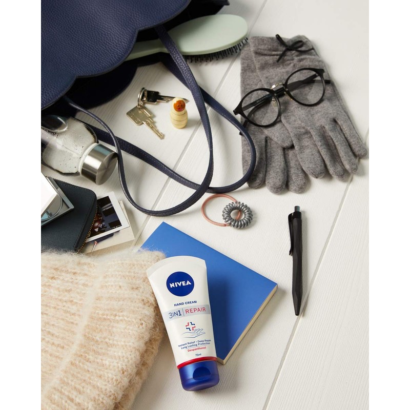 NIVEA 3-in-1 hand cream (75 ml), rich skin cream with