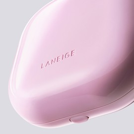 Laneige [Yumi’s Cells] Laneige Neo Cushion The Glow Double Plan (main product 15g + refill 15g + additional 15g) / 21C, 23N + hand towel / [유미의 세포들] 라네즈 네오쿠션 더 글로우 더블기획(본품 15g+리필15g+추가15g) /21C,23N +핸드타올