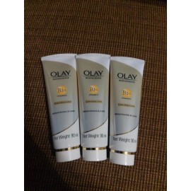 Olay 3X - OLAY BODYSCIENCE B3+Vitamin C Creme Body Lotion Brightening 90ml (3.04 oz)