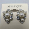 MYSTIQUE pearl bridal cluster pierced stud earring clear silver tone