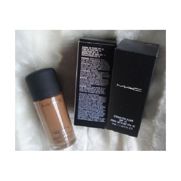 MAC Studio Fix Fluid Foundation SPF15 NW50