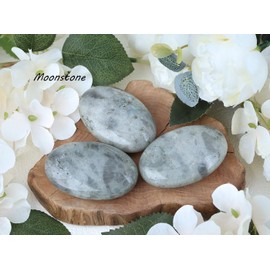 MAIBAOTA 2.4" Moonstone Healing Crystal Gemstones Pocket Polished Gifts Oval Shape Reiki Spiritual Energy Nature Crystals for Women Men Relief Balancing Stress Divination Meditation