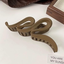 Briskyjp Hair Clip, 5.1 inches (13 cm), Firmly Curled, Hair Accessory, Bath, Simple, Office, Women's, Banana Clip, For Adults, Korean Style, Cute, Hair Ornament, PC Resin, Lightweight, Light Brown