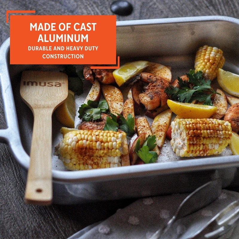 IMUSA 13.5x10in H. Cajun Cast Aluminum Roaster/Baking pan
