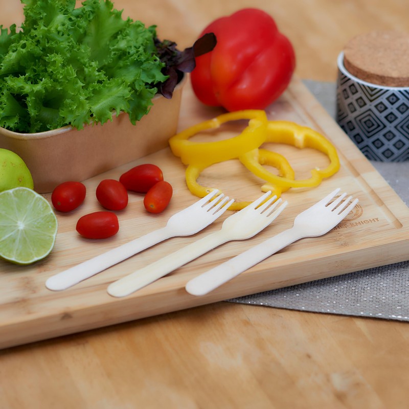 GoCoPack Wooden Cutlery: Pack of 200 Disposable Wooden 16cm Forks