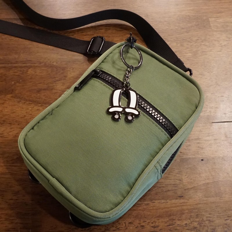 4th Wall Design GuildMark Dual Blades Keychain - Monster Hunter