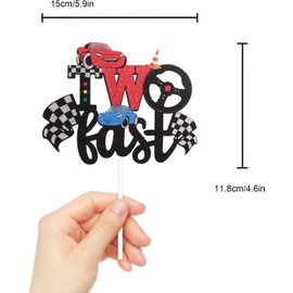 LHCING - Dos decoraciones para tartas de coche de carreras rápidas, diseño de coche de carreras para 2º cumpleaños, suministros para tartas con purpurina, para niños de dos años, bandera a cuadros