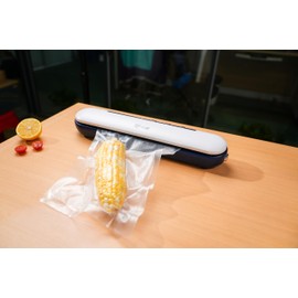 Peach Vacuum Sealer To-Go! | Cordless | Food Naturally Fresh | No More Food Waste | Includes 2 Rolls of Vacuum Sealing Film | PH330P