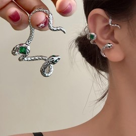 Snake Cuff Earrings Non Piercing,925 Sterling Silver Green Gemstone Snake Ear Climber Earrings Gothic Serpent Cartilage Cuff Clip On Snake Earrings for Women(Silver)