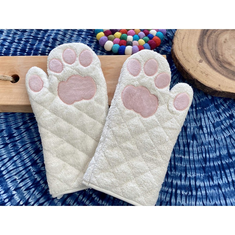 Cricket & Junebug Oven Mitts Cat Paws - White and