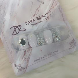Next day delivery⭐Winter white syrup glitter nail⭐ / 다음날발송⭐겨울 화이트시럽 글리터네일⭐