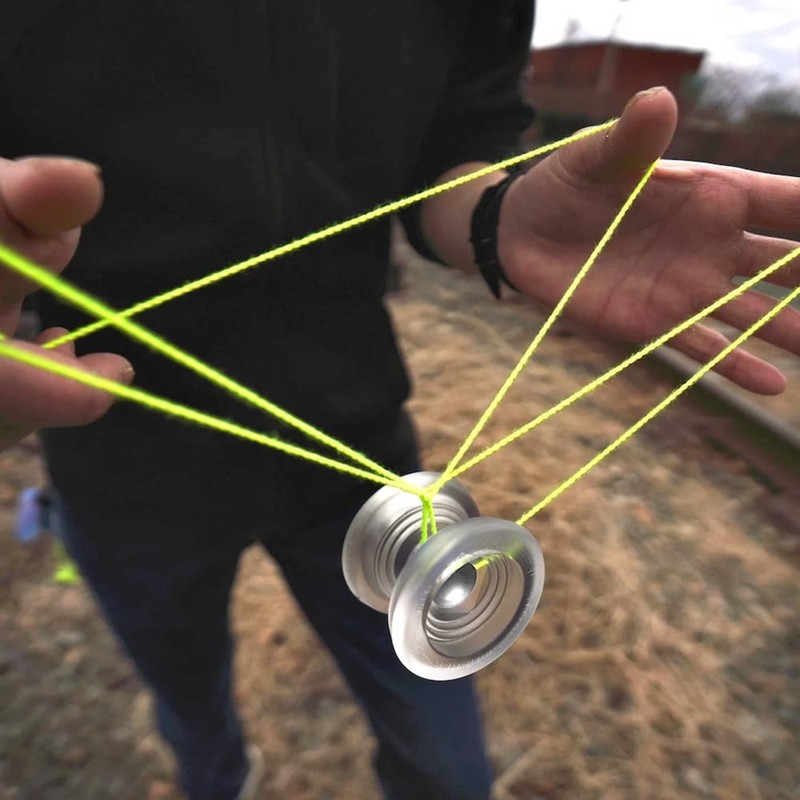 YoyoFactory Atom Smasher Yo-Yo - Transparent (Advanced YoYo, Finger Twist