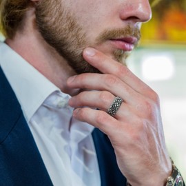 Talexia Elegant Stainless Steel Rings Men - Timeless Wedding Rings for Men with Hypoallergenic Design - Ideal for Anniversaries, Weddings, or Special Events, 9mm Width (9-14)