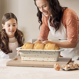 EDENCOMERS 2 Packs Collapsible Loaf Pan,Silicone Bread Pan,Sturdy Loaf Pans for Baking Bread 9 x 5, Easy Release Loaf Pan, Great for Cakes, Brownies, Dishwasher Safe (9"x4"x2.5", Off-white, 2 Pieces)