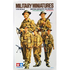 Tamiya 1:35 WWII British Infantry Patrol Group Pack, 5 Soldiers