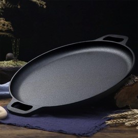 VONOTO Cast Iron Skillet Pan, Pizza Pan, Round Griddle, Cast Iron Skillet, Use in the Oven, on the Stove, on the Grill, or Over a Campfire (11 inch)