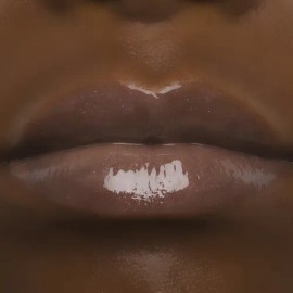 Brillo Labial Jeffree Star The Gloss para un Acabado Glitter en Tono Table Top                                                                        