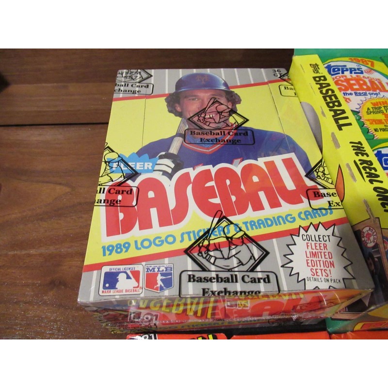 HUGE Lot of 300 Unopened Old Vintage Baseball Cards in