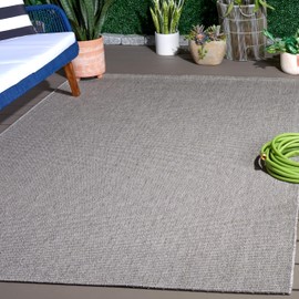 SAFAVIEH Sisal All-Weather Collection Area Rug - 4' x 6', Grey, Solid Design, Indoor/Outdoor & Washable, Ideal for Patio, Backyard, Mudroom (SAW642F-4)
