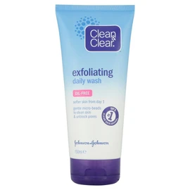 Clean & Clear Exfoliating Daily Wash 150 ml (Pack of 2)