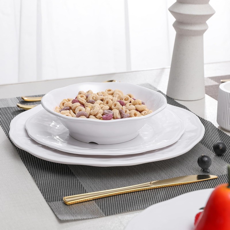 ZAROCRUS White Melamine Dinnerware Set, 18 Pcs Lightweight and Unbreakable
