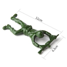 Creative 3D Army Man Bottle Opener,Unique Easy Opening Bottle Opener for Beer and beverage （Green ）