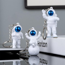 Key Ring, 3Pcs Astronaut Keychain Pendant Astronaut Figurines Keyring Clip Space Robot Keyring Carabiner Keyring Metal Keychain Carabiner Clip Keyrings & keychains Blue Spaceman Figure Toy Key Chain