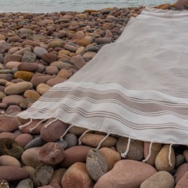 Large Beach Towel Cotton or Pareo Sand Free 200 x 140 cm XXL Picnic Blanket Beach Blanket Soft Absorbent and Lightweight (Beige)