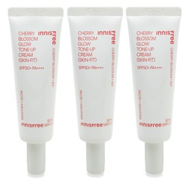 Innisfree Cherry Blossom Glow Tone-up Cream Skin Fit (50mX3 pieces) / 이니스프리 왕벚꽃 글로우 톤업 크림 스킨 핏(50mX3개)