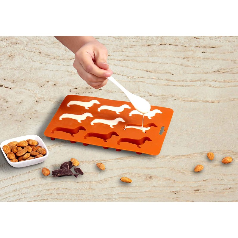 LYWUU Dachshund Dog Shaped Silicon Ice Cube Molds and Tray