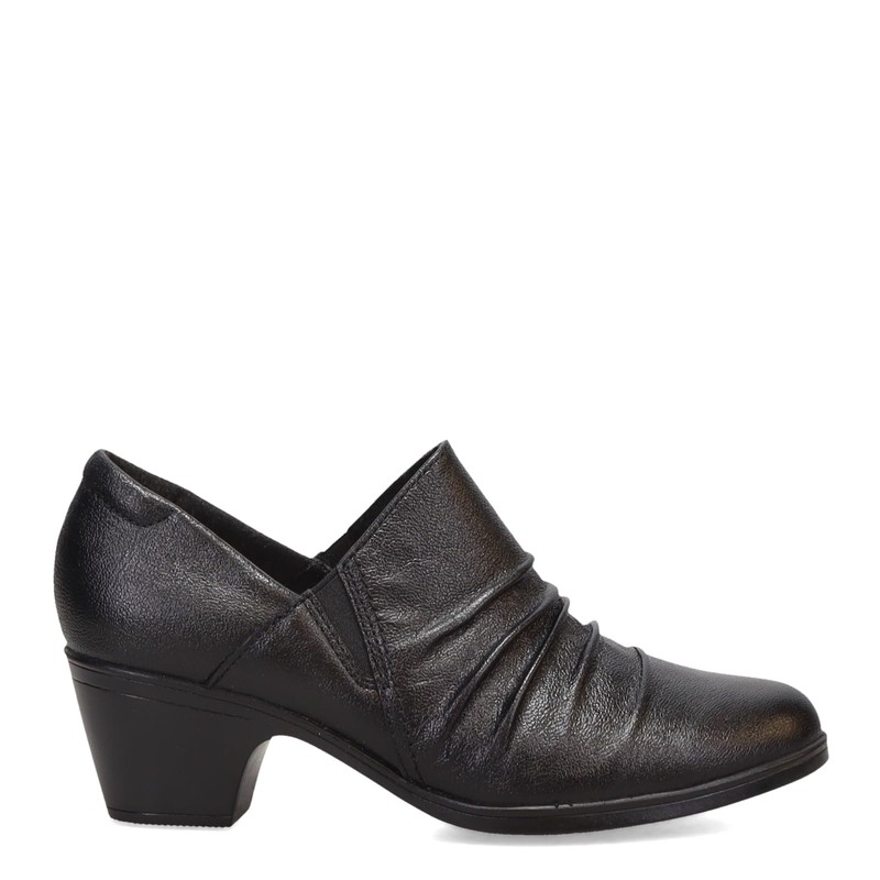 Clarks Collection Women's Emily 2 Cove Pump, Black Leather, 6