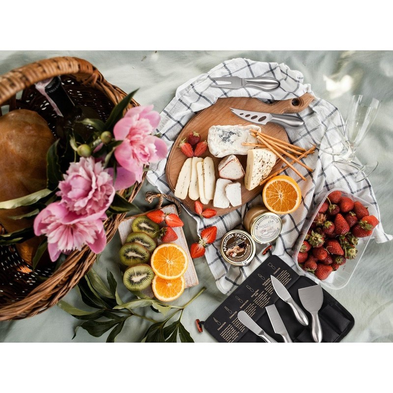 Esie Houzie 6-Piece Cheese Knife Set, Premium Stainless Steel, Storage
