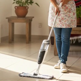 Trapeador Mágico con Rociador y 4 Repuestos de Microfibra Lavables