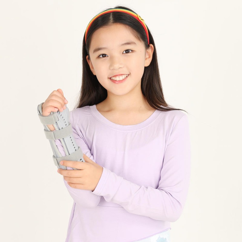 Gives 어린이손목깁스 보조기 기브스 부목 815 [CBM815 우측손목] Children's Wrist