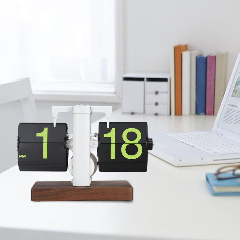Digital Flip Clock 12h Single Sided Large Numbers Automatic Retro