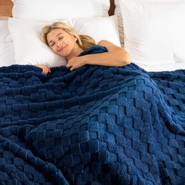 Exclusivo Mezcla Queen Size Flannel Fleece Blanket, Super Soft and Warm Lightweight Checkered Pattern Blankets for All Seasons, 90x90 Inches, Navy Blue