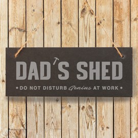eBuyGB Dad's Shed Sign, Hanging Rectangle Slate Door Sign, 25x10cm Laser Engraved Do Not Disturb Genius At Work Plaque for Dad, Grey