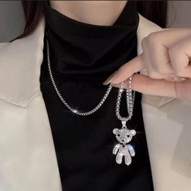 Wendalern Cubic Zirconia Bear Necklace Full Diamond Teddy Bear Pendant Necklace Silver Long Box Chain Necklace Cute Animal Crystal Bear Necklace Jewelry Gifts for Women Girls