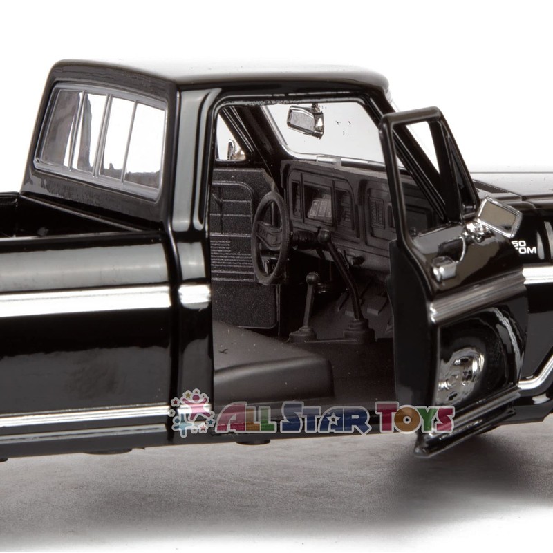 Motormax 1979 Ford F-150 Pickup Classic F150 Pick Up Truck