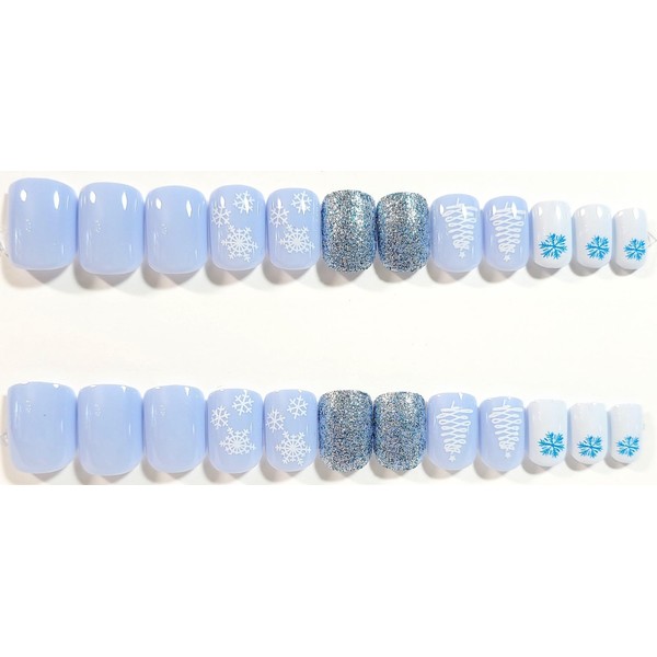 Winter Wonderland Glossy Extra Short Squoval Press On Nails -