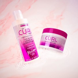 The Curl Company Intenely Moisturize Thirsty Perfect Defining Curls & Coils Leave-In Conditioner, Professionally Formulated with Curplex & Nourishing Moringa Oil, Clear White, 250ml
