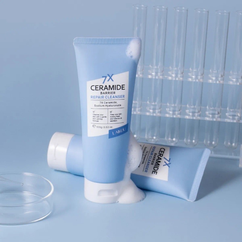 C Limpiador Facial Revitalizante, Blanqueador Y Eliminador D