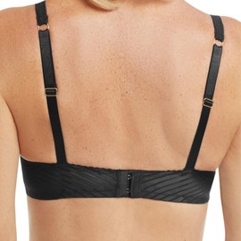 Amoena Womens Karolina Wire-Free Pocketed Mastectomy Bra, Fashionable, Lace, Comfortable, Adjustable Black/Nude 38B
