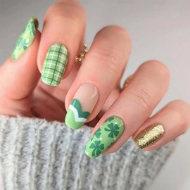 St Patricks Day Square Press on Nails Short Fake Nails with Shamrock Designs French Glue on Nails St. Patrick's Day Gold Glitter Four Leaf Clover False Nails Irish Acrylic Nails Kit for Women 24Pcs