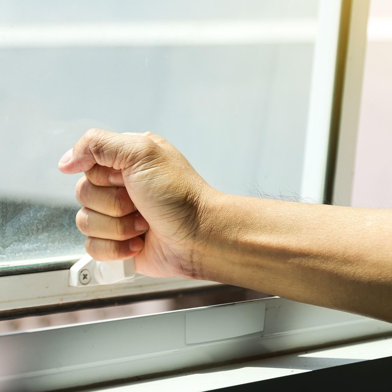 10 x Cockspur Window Handle Striker Plate Wedges - White