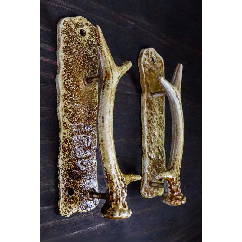 Ebros Set of 2 Western Rustic Speckled Deer Antlers Door