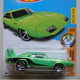 Hot Wheels 2016 Muscle Mania '69 Dodge Charger Daytona 124/250, Green