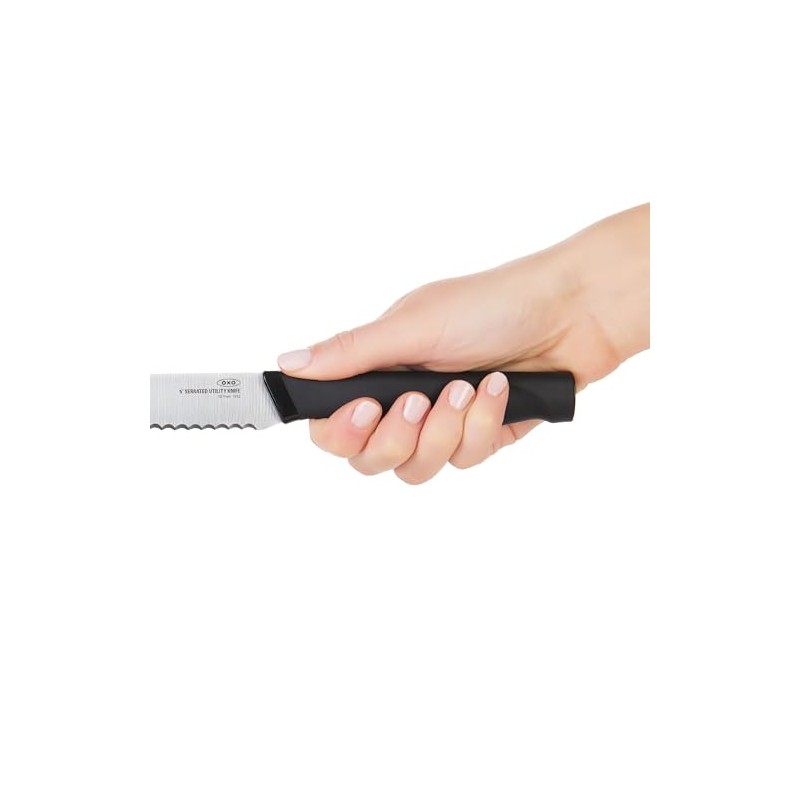 OXO Good Grips Cuchillo Utilitario Dentado de 5 pulgadas, Plateado/Negro