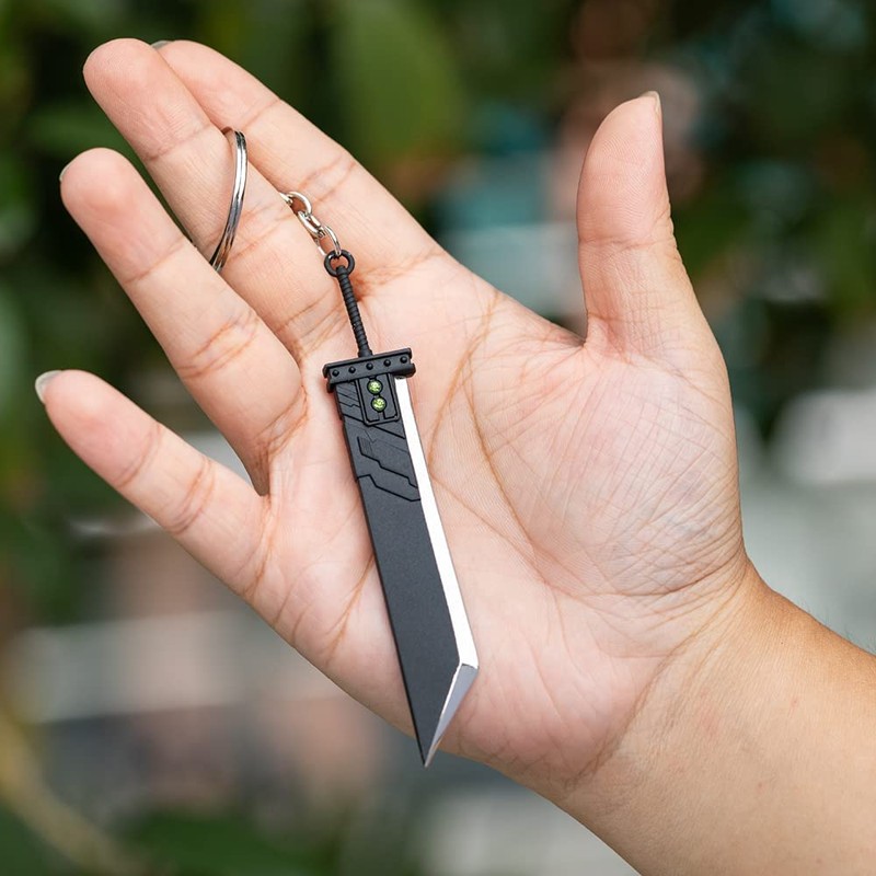 Evere Remake Keychain - 3.9 inch Key Charm Game Accessory